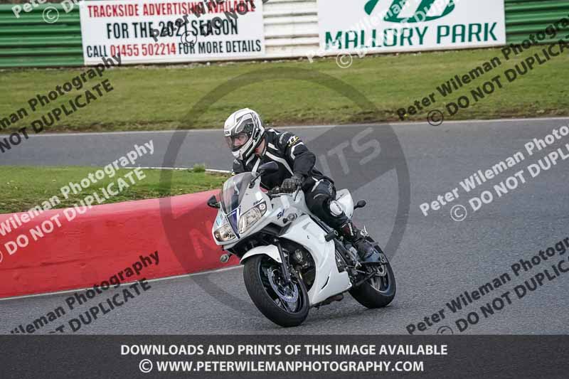 enduro digital images;event digital images;eventdigitalimages;mallory park;mallory park photographs;mallory park trackday;mallory park trackday photographs;no limits trackdays;peter wileman photography;racing digital images;trackday digital images;trackday photos